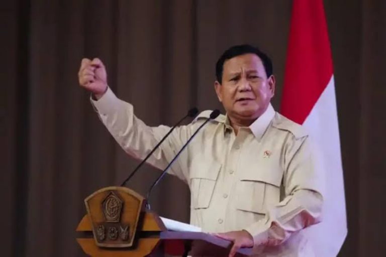 Prabowo Harus Berani Kembali Ke UUD 45 Asli