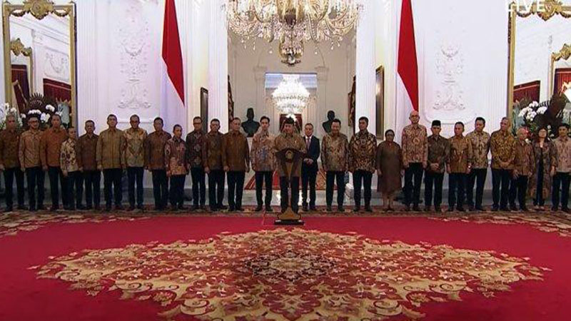 Presiden Pabowo Subianto mengumumkan susunan kabinetnya, Minggu (20/10/2024) malam. /ist