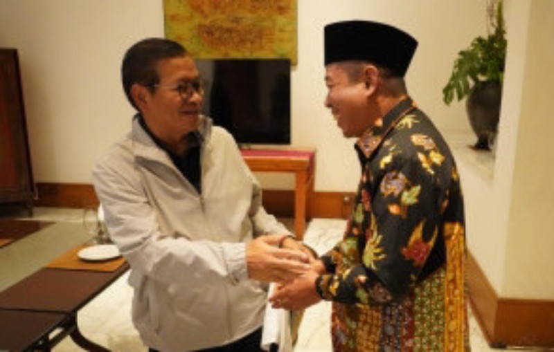 Ketua DPRD DKI Jakarta Khoiruddin bertemu dengan Gubernur terpilih Pramono Anung.*ist
