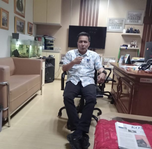 Kabag Umum Setwan DPRD DKI Jakarta Asril P Ritonga. *andreas/ric