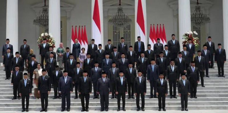 Presiden Prabowo Subianto bersama para menteri Kabinet Merah Putih. *ist