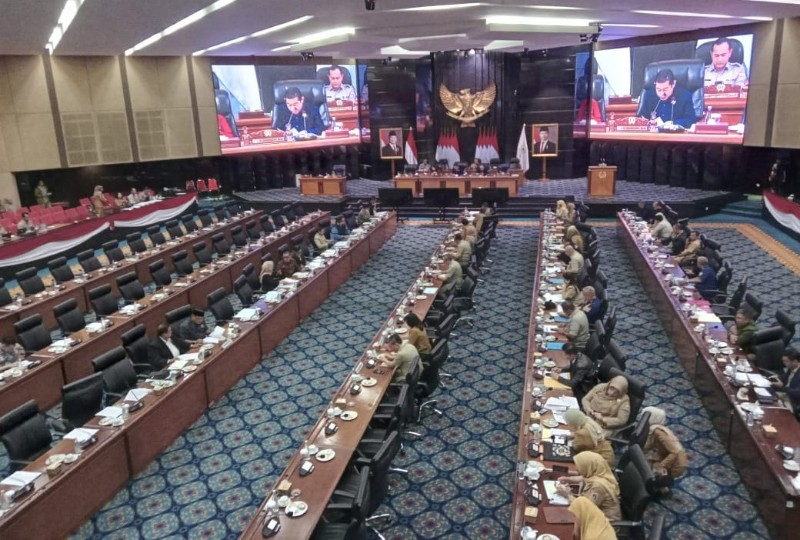 Rapat Banggar - Komisi A DPRD DKI Jakarta menekankan pengawasan dalam pengadaan barang dan jasa sejak awal dalam rapat Banggar DPRD DKI Jakarta, Senin (28/7/2025). *andreas/ric