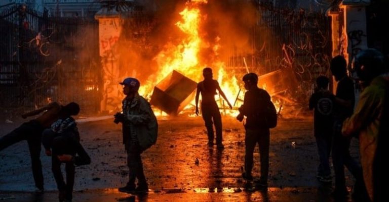 Pengamat: Pemerintah Harus Antisipasi Potensi Demo Rusuh 1 Tahun Pemerintahan Prabowo