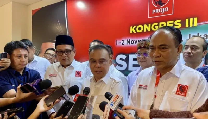 Ketua Umum Projo Budi Arie Setiadi bersama Ketua Harian Partai Gerinda Sufmi Dasco Ahmad. *Ist