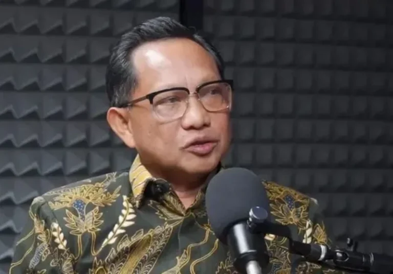 Pengamat: Sikap Tak Beradab, Tito Harus Diganti