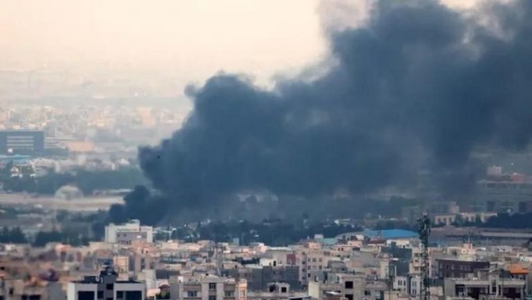 Pengamat: Serangan AS–Israel ke Iran Bisa Picu Perang Dunia III