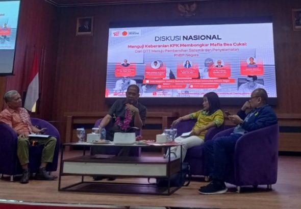 Diskusi bertema “Menguji Keberanian KPK Membongkar Mafia Bea Cukai: Dari OTT Menuju Pembersihan Sistemik dan Penyelamatan PNBP Negara” yang digelar di Fakultas Hukum Universitas Pakuan, Kamis (16/4/2026). *Ist