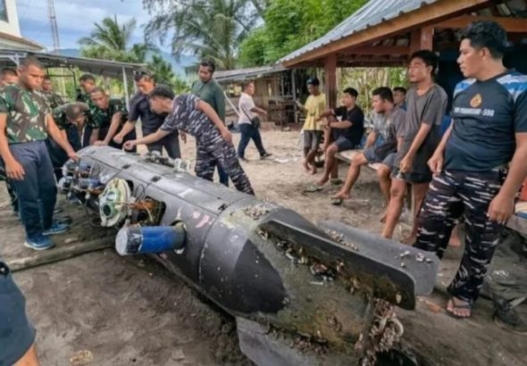 Benda menyerupai kapal selam mini tanpa awak atau unmanned underwater vehicle (UUV) milik Cina ditemukan nelayan di perairan Selat Utara Gili Trawangan, Kabupaten Lombok Utara, Nusa Tenggara Barat (NTB), baru - baru ini. *Ist