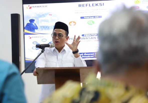 Anggota Bawaslu RI Dr. H. Puadi, M.Pd, membuka acara Bawaslu Campus Connect (BCC) di Universitas Negeri Jakarta, Rabu Rabu (22/7/2026). *Ist
