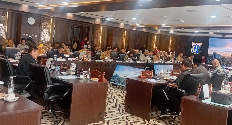 Rapat Kerja Komisi A dengan mitra eksekutif, Selasa (18/8/2026), di gedung DPRD DKI Jakarta. *andreas