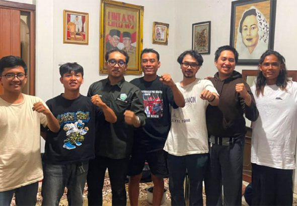 PP KMB dan Aktivis KMB bersama Koorinator AMPB. *Ist