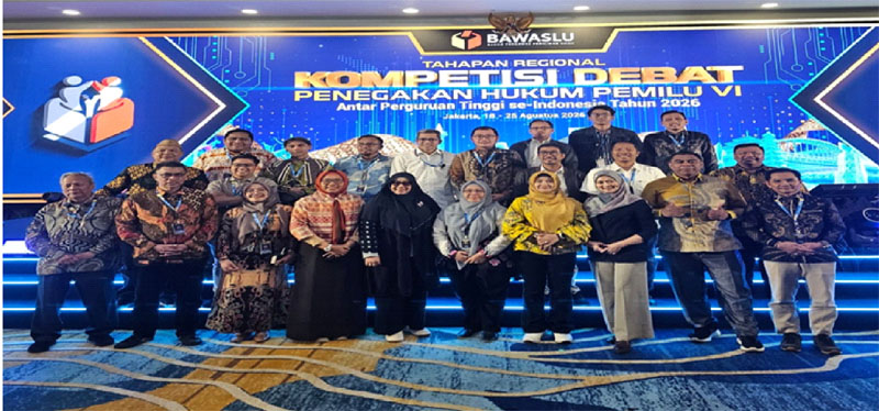 Dewan Juri Kompetisi Debat Penegakan Hukum Pemilu VI Tahap Regional. *Ist